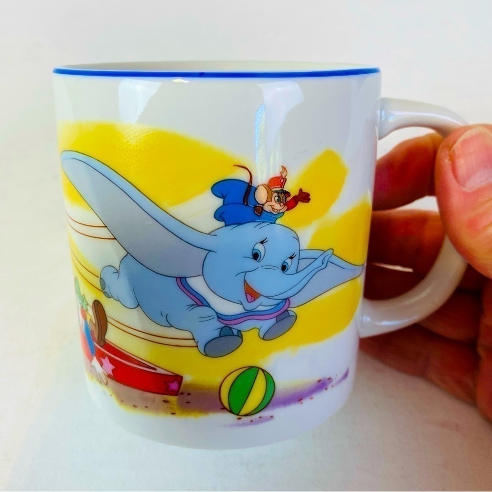 Vintage Disney Dumbo Ringmaster And Clown Blue Rim Mug 12oz